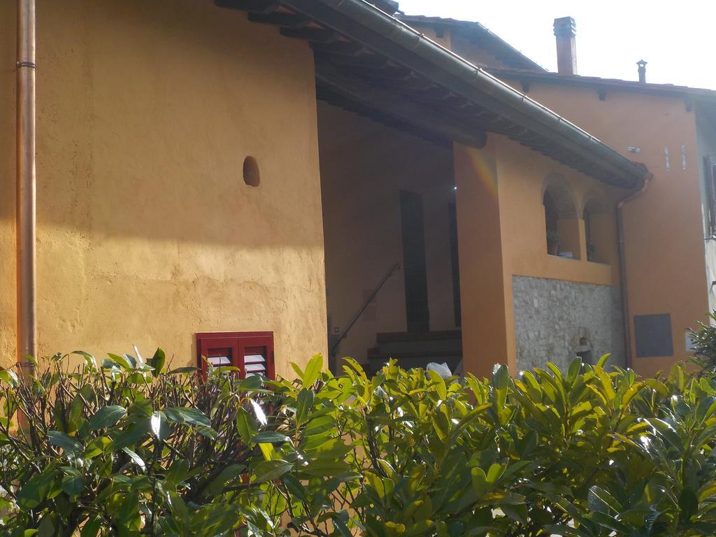 Agriturismo La Querce Rignano Sull Arno Bilik gambar