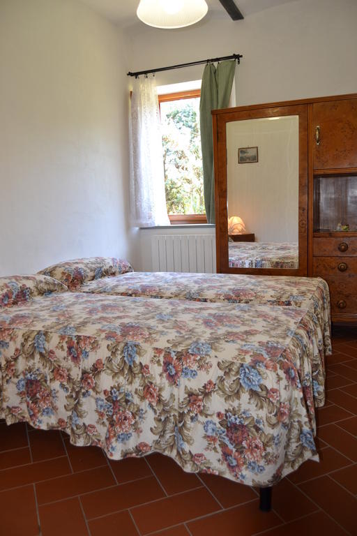 Agriturismo La Querce Rignano Sull Arno Bilik gambar