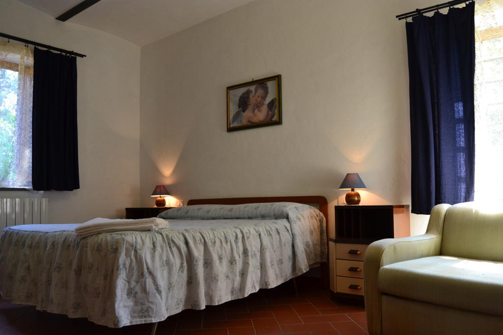 Agriturismo La Querce Rignano Sull Arno Bilik gambar