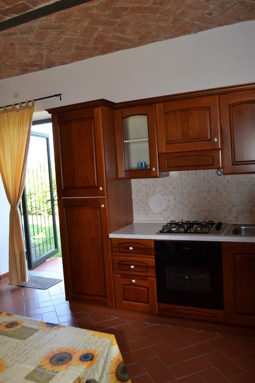 Agriturismo La Querce Rignano Sull Arno Bilik gambar